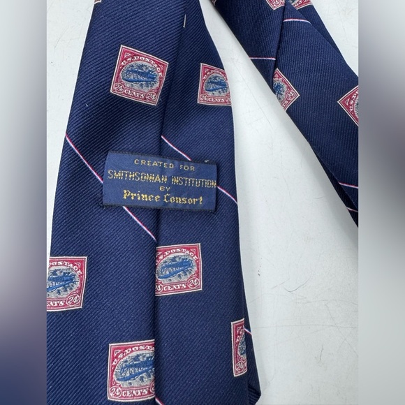 Vtg Smithsonian Institute 1918 Inverted Jenny Airmail Stamp Neck Tie - Picture 4 of 6